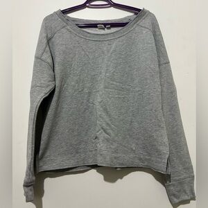 New Gap crewneck/sweatshirt for women light grey